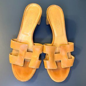 Light Brown Leather Hermes Sandals